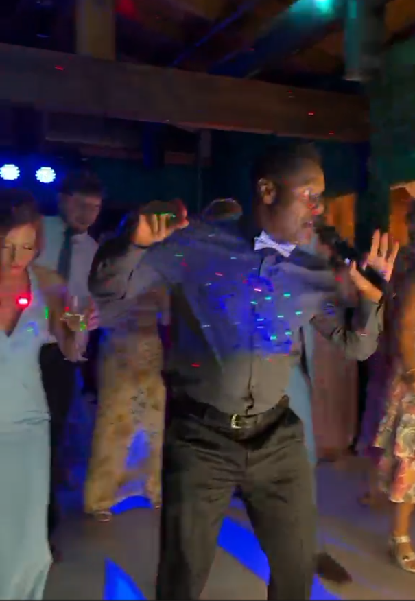 Quincy Bonds Productions Wedding Services